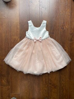 Adorable Couture Princess Pearl Beaded Pink Tulle White Satin Dress. Size 5